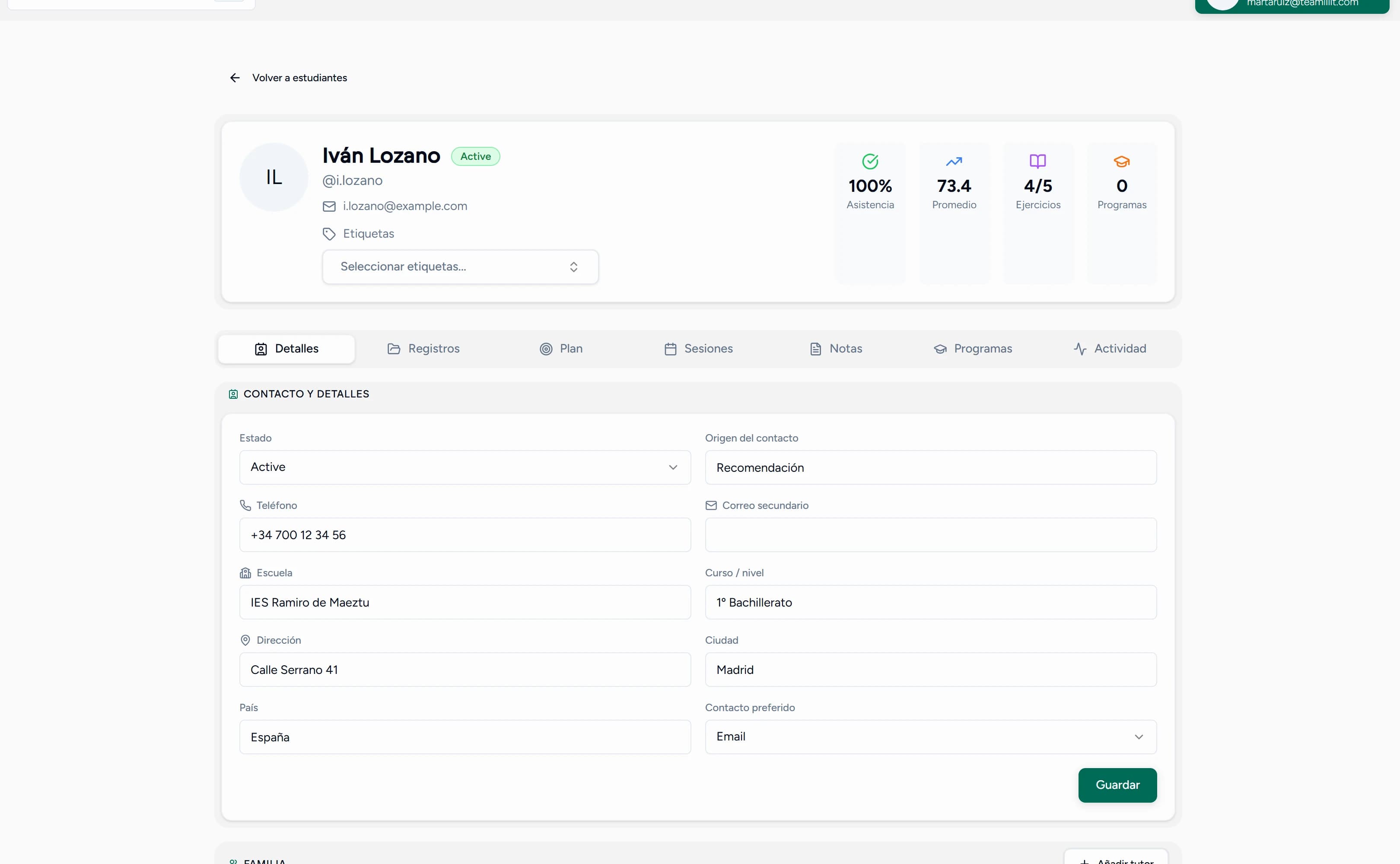 Ficha de alumno en Teamlilit con su porcentaje de asistencia y su historial de sesiones junto a su estado y sus datos de contacto