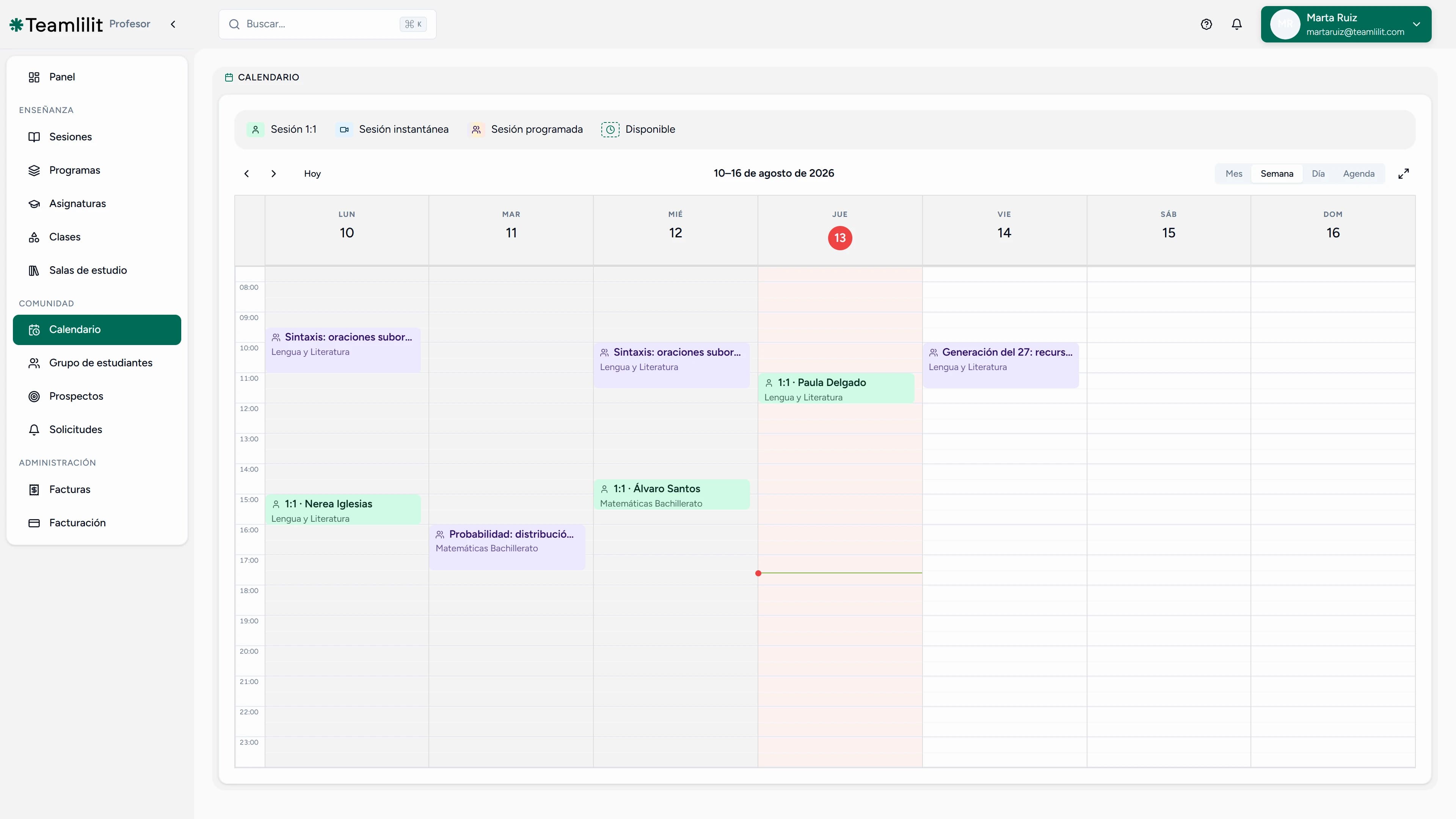 La vista semanal del calendario de Teamlilit, con las sesiones de la semana hora a hora